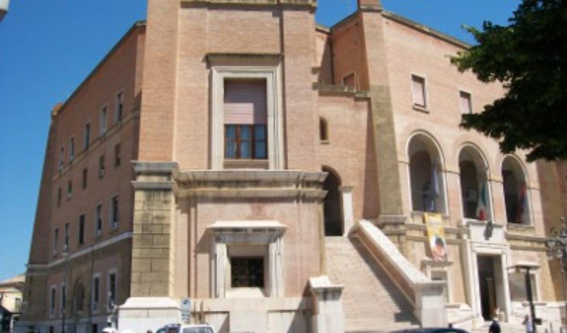 Guasto Enel, oggi niente certificati all'Anagrafe di Foggia
