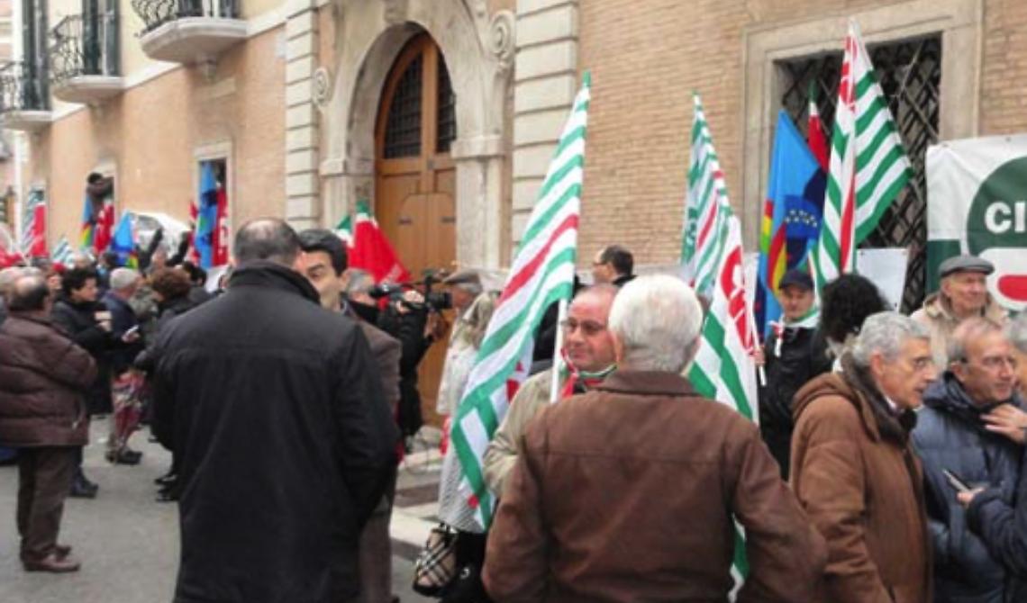 Anche per "Italia Oggi" e "La Sapienza" siamo una provincia Cenerentola