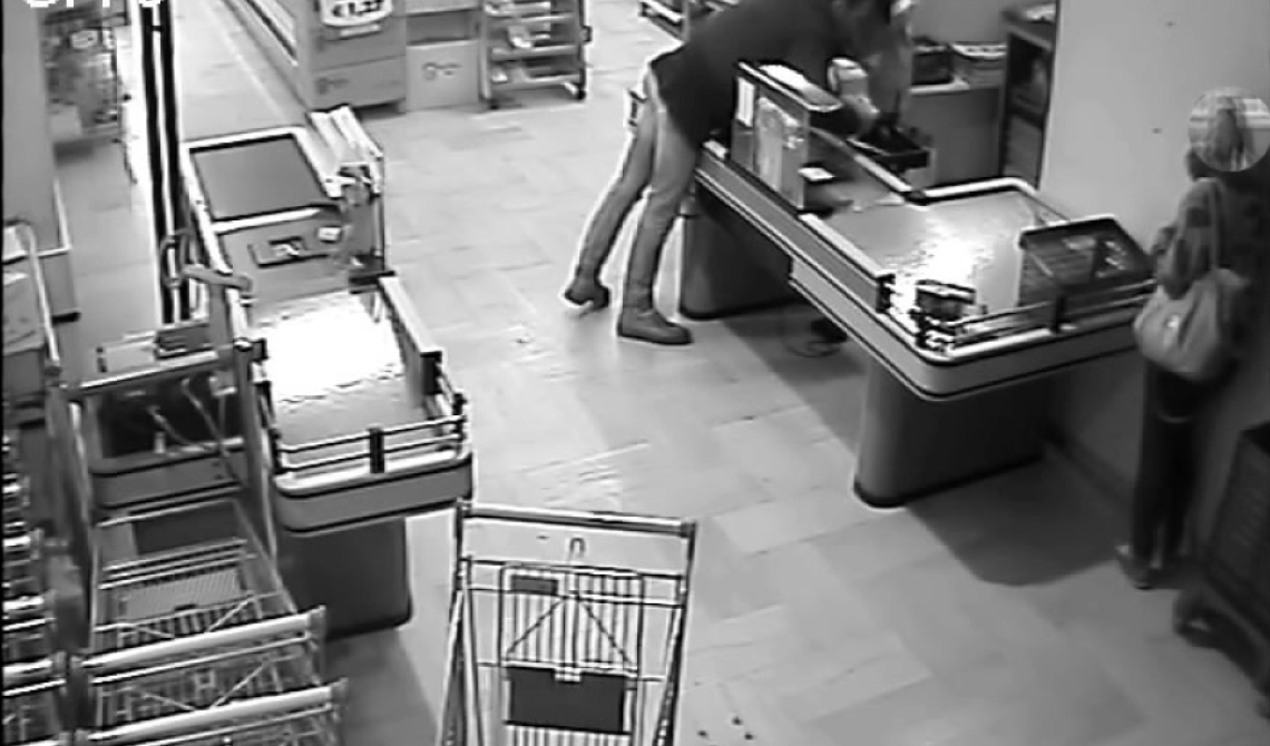 Foggia, rapina al supermercato "La Prima" in Via Labriola