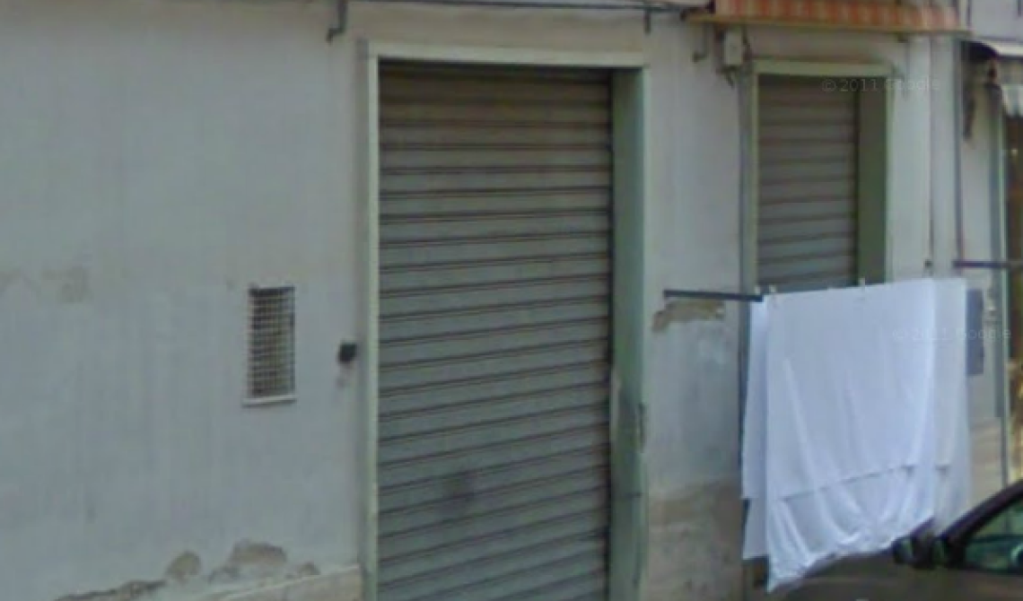 Pasticciere disoccupato s'impicca in garage