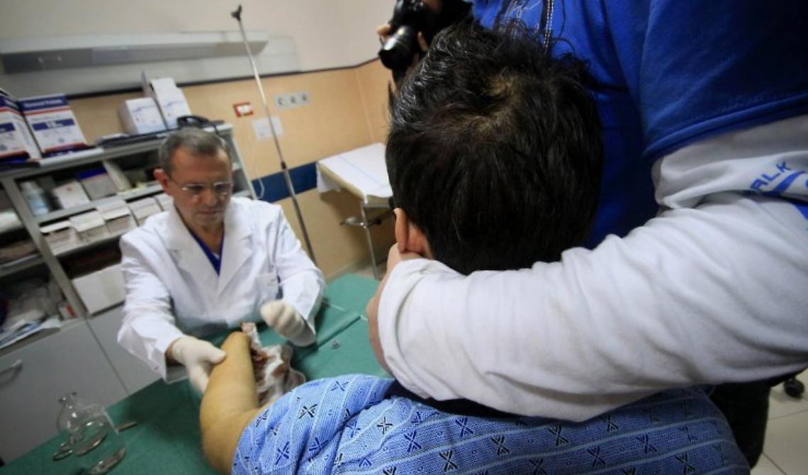Botti di fine anno, tredici feriti in tutta la provincia di Foggia: un uomo ha perso una mano
