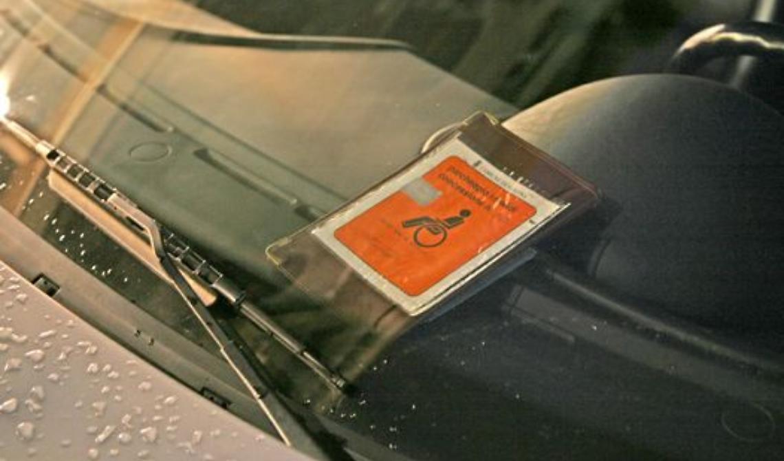 Foggia. Attenti, i contrassegni auto per invalidi non sono più validi