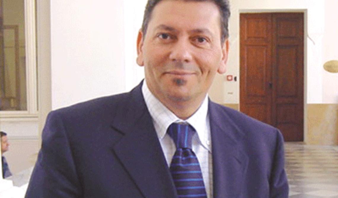 Quanto quadagnano i consiglieri regionali? Dino Marino si guarda bene dal dirlo