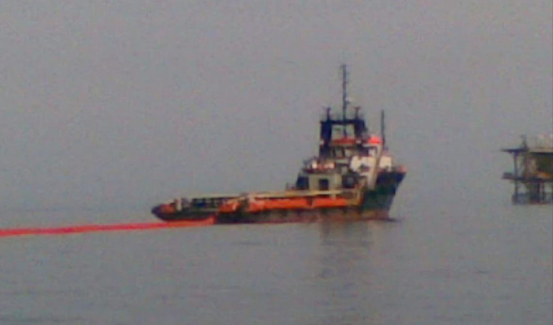 Edison perde mille litri di petrolio in mare, tra Abruzzo e Molise: a rischio le Tremiti?