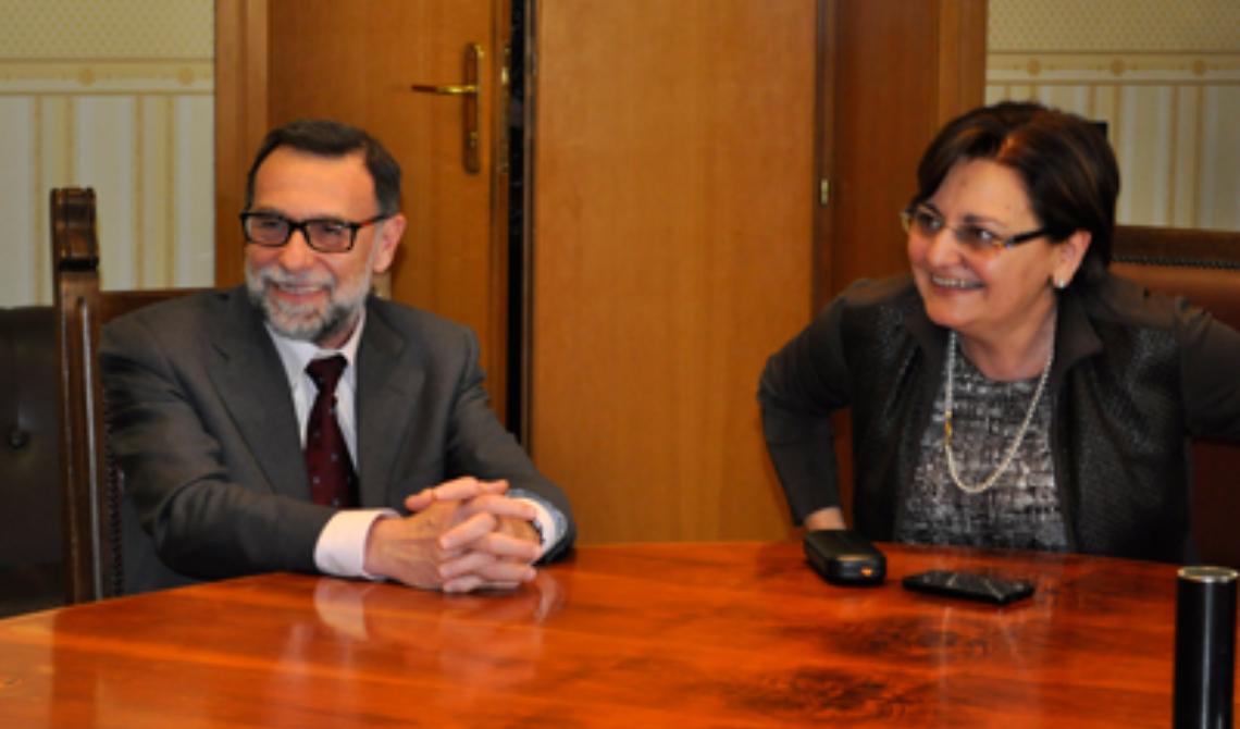 A sinistra il Procuratore Aggiunto della DdA di Bari, Pasquale Drago; a destra il Prefetto Luisa Latella