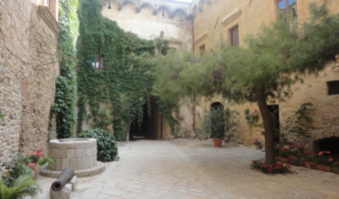 Benvenuti a castello, dove la cultura interloquisce con cittadini e istituzioni