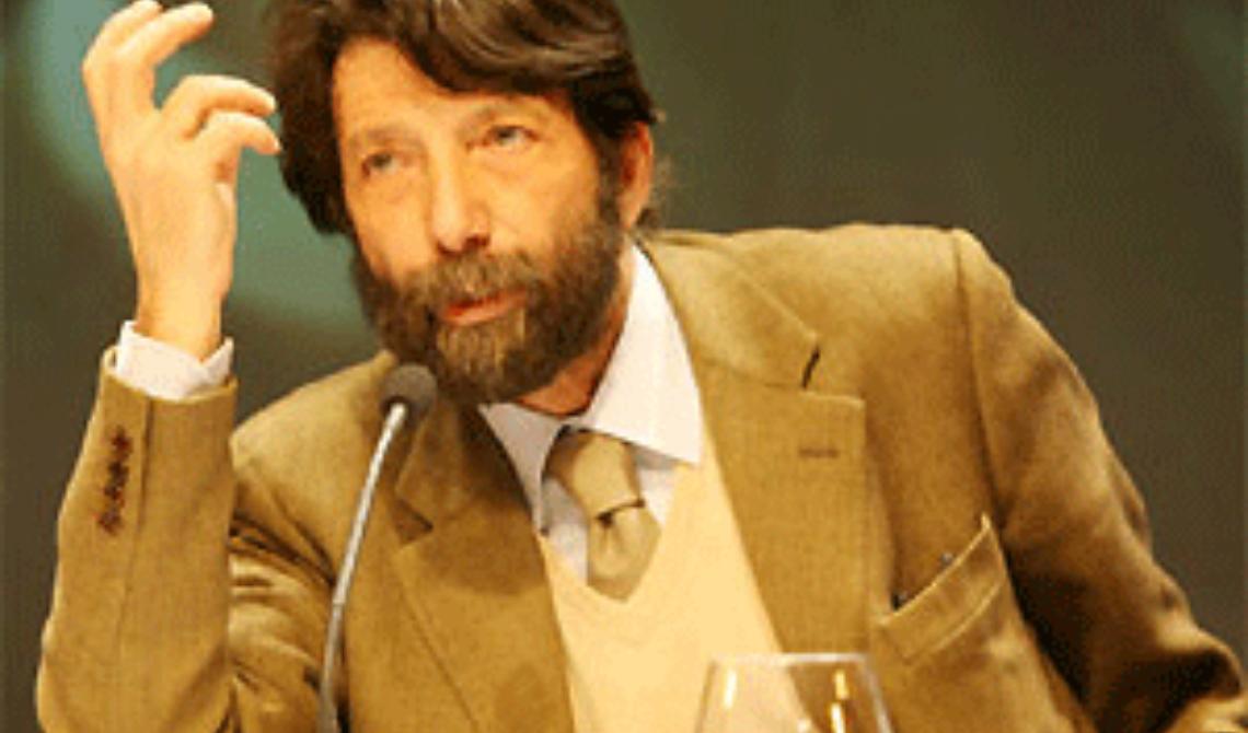 Massimo Cacciari discute di teologia politica, da Agostino a Dante