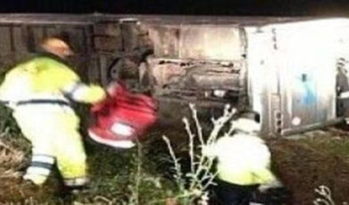 Ad Avellino autobus nel burrone: morti e feriti. Non era diretto a Foggia, con la Clp