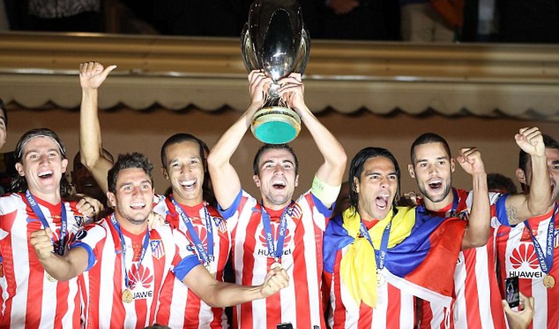 L'Atletico Madrid da Mongelli, prima dell'incontro con il Foggia