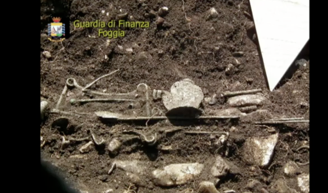 I finanzieri come Indiana Jones: portano alla luce un'intera area archeologica
