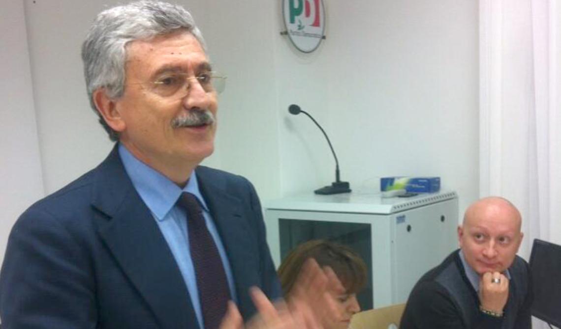 Come ai vecchi tempi, D'Alema se ne va per comizi in Capitanata