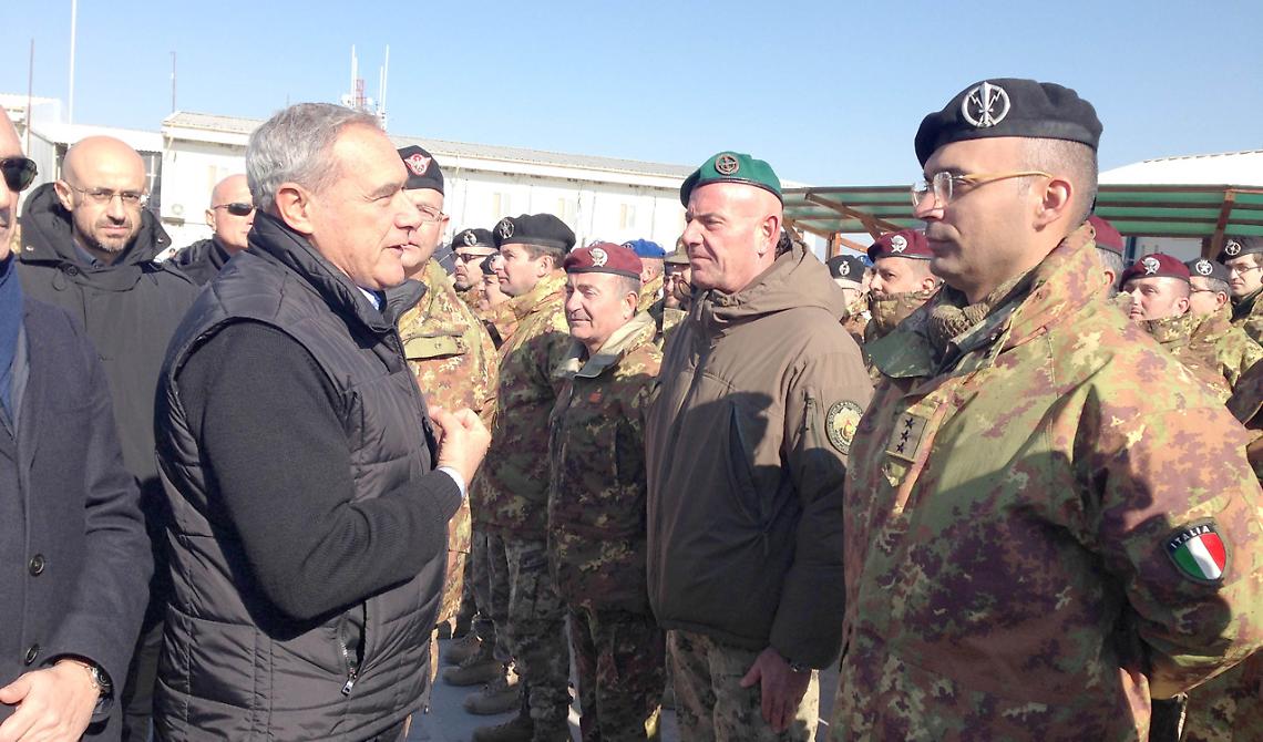 Grasso ad Herat: «Orgogliosi di essere italiani a difesa della pace»