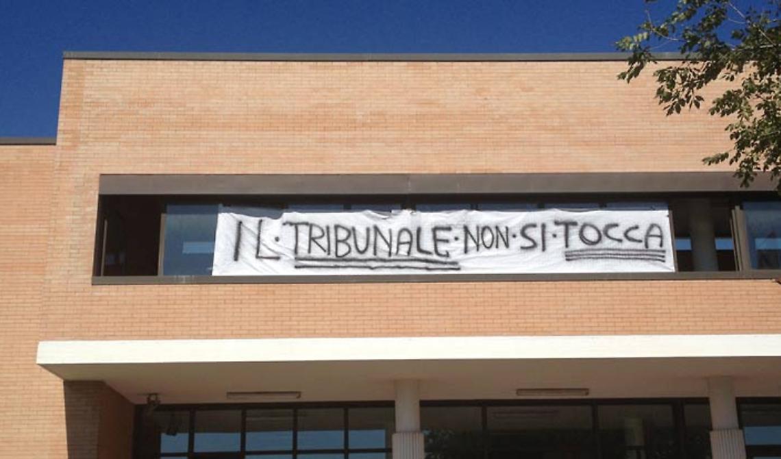 Metta fa il funerale alla giustizia: «Il già defunto Tribunale non resusciterà»