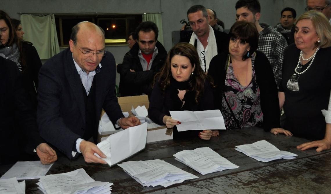 Primarie, risultati parziali: Marasco al 45,20% rispetto al 28,33% di Mongelli