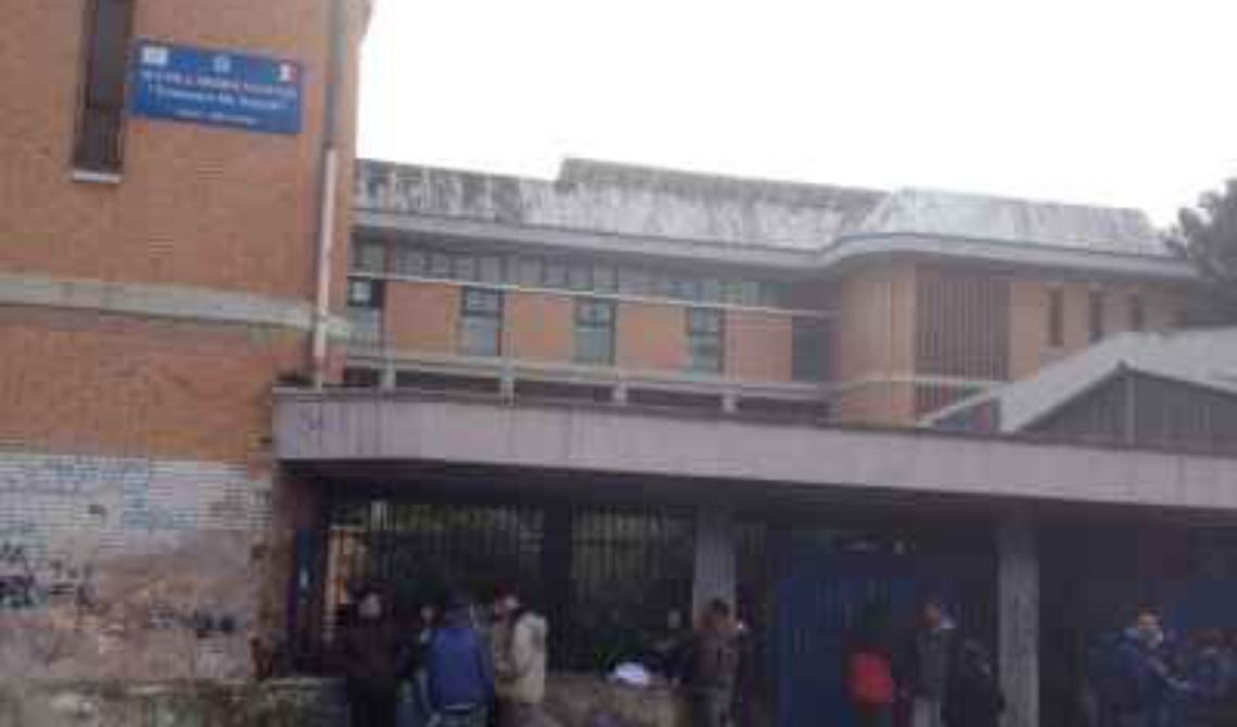 La protesta non si ferma: il Collettivo "0881" occupa di nuovo la "De Sanctis"