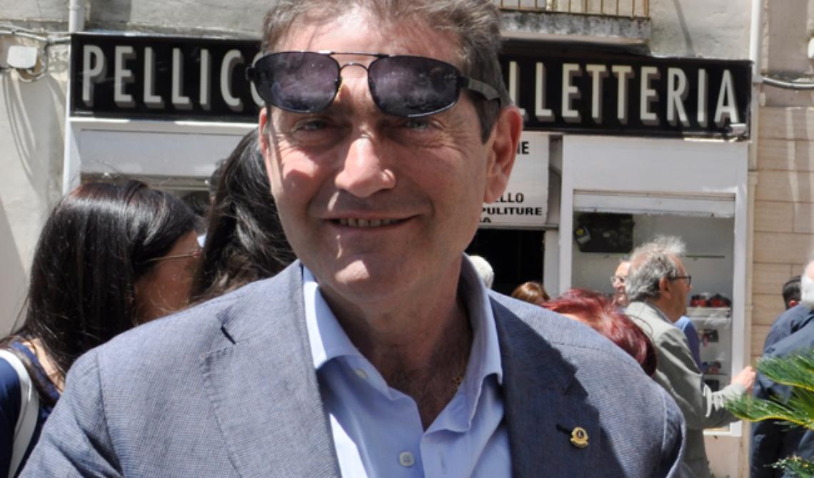 D'Emilio mette in guardia gli elettori del centrodestra: «Quello di Di Gioia è un tranello»
