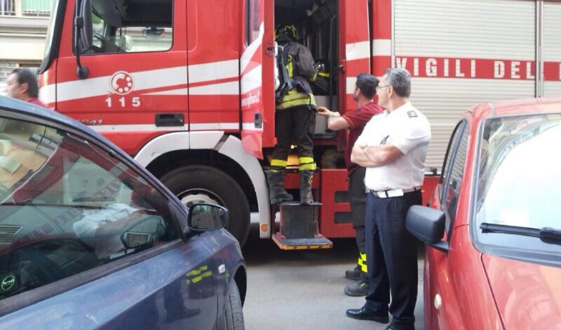 San Severo: in fiamme una palazzina in Via Mario Carli
