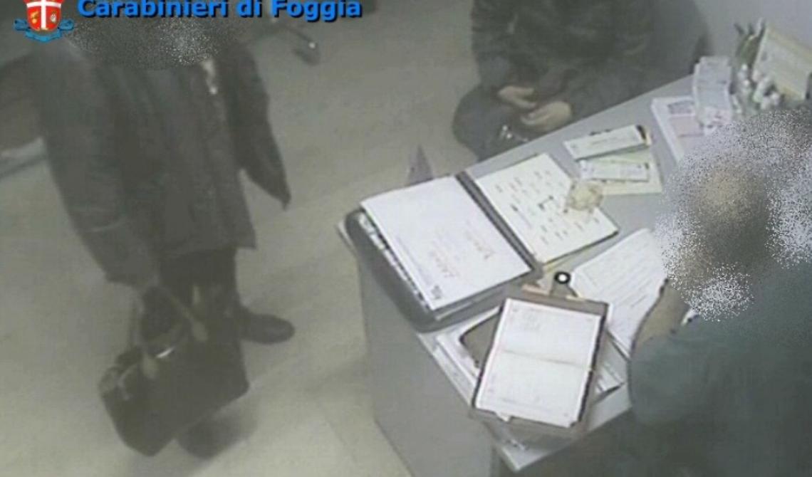 "Dammi 150 euro o tua figlia non abortisce": arrestati due medici dell'ospedale "Tatarella" di Cerignola