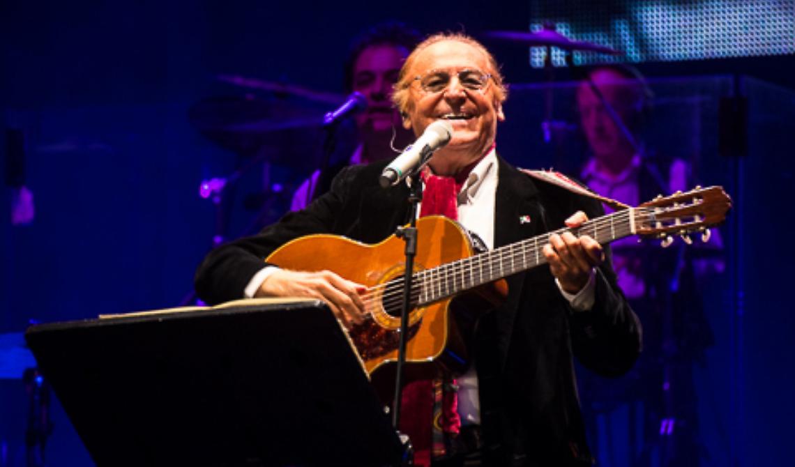 Oggi, 20 Luglio 1995, il primo concerto di Arbore nella sua Foggia: 30mila gli spettatori
