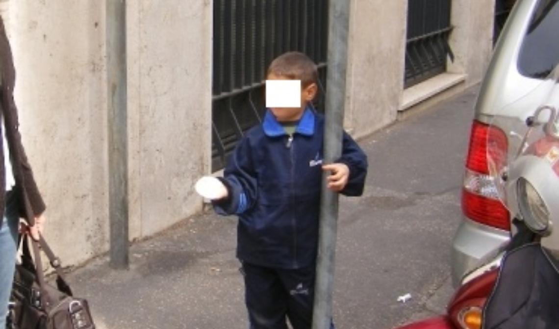 Forza Nuova: «Vogliamo fermare lo sfruttamento dei bambini Rom a Foggia e provincia?»