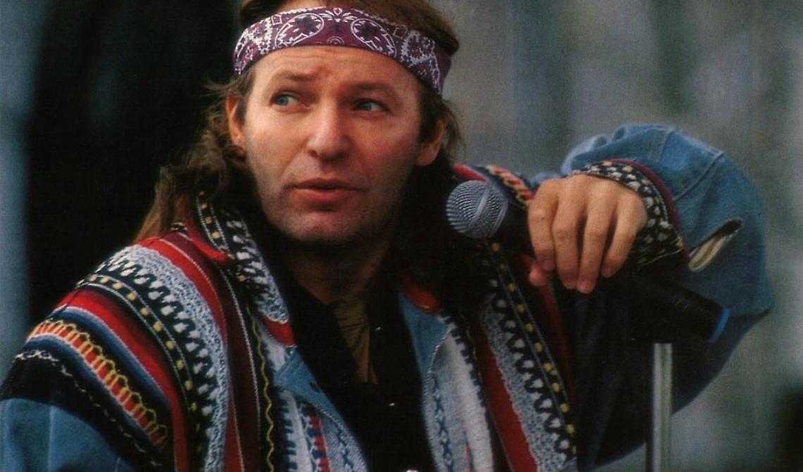 Oggi, 25 settembre 1987, Vasco Rossi in concerto allo Zaccheria di Foggia: il rock arriva negli stadi