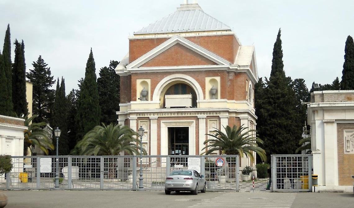La Prefettura affida la gestione del cimitero di Foggia a tre commissari baresi