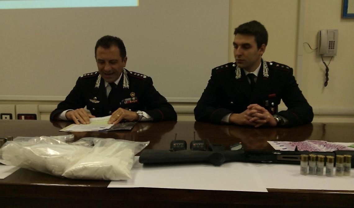 In casa con 300mila euro di droga: tre arresti a San Severo