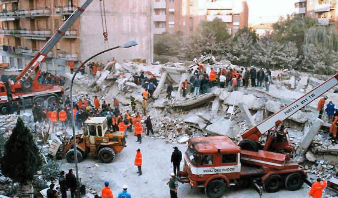 Oggi, 11 novembre 1999, la più grossa tragedia del dopoguerra a Foggia: il crollo di Viale Giotto