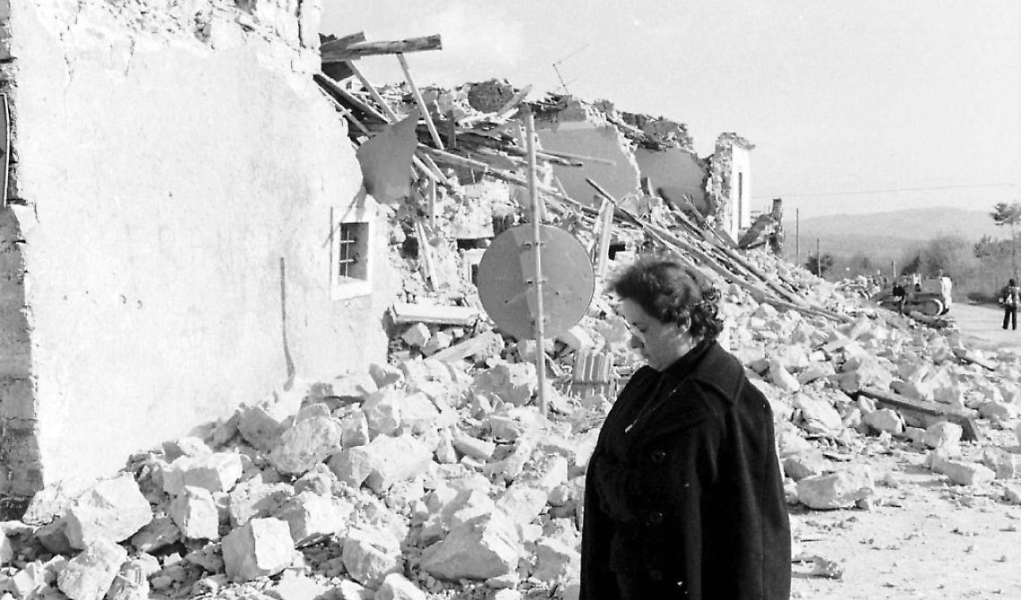 Quel terremoto che da noi rase al suolo le coscienze