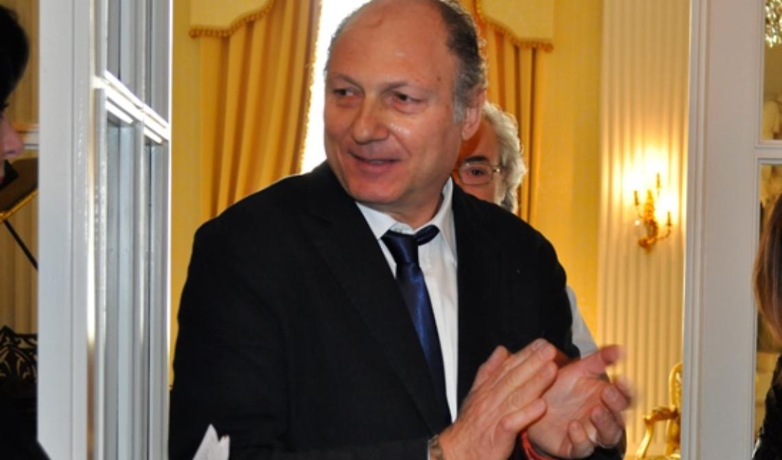 De Rogatis passa con FdI-An e dà man forte a Mainiero