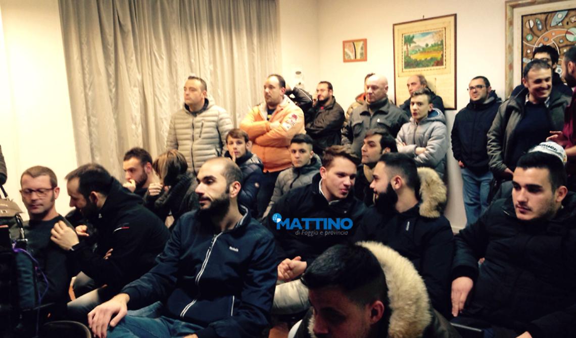 Scontri Foggia-Barletta, la "Curva  Nord" replica alla Polizia: «Non siamo santi, ma neppure criminali»