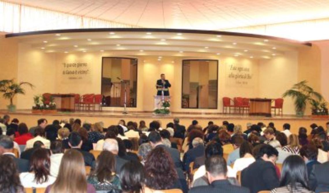 Per i Testimoni di Geova non c'è Pasqua, ma solo l'ultima cena. Ecco dove 