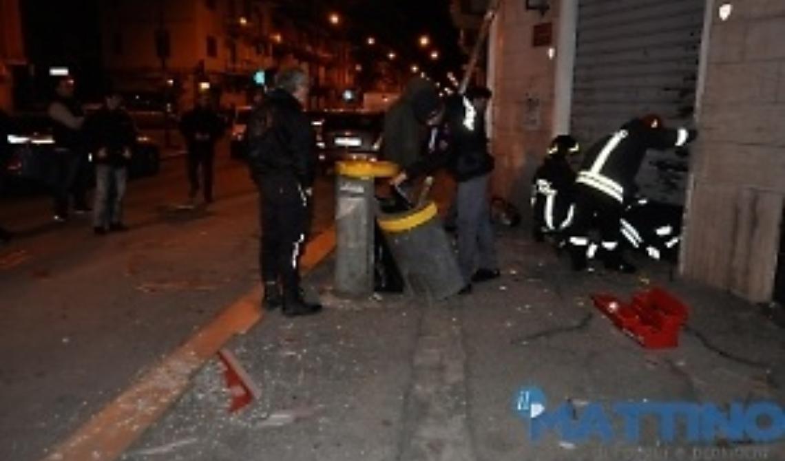 Bomba alla pizzeria "Mia" in via Guido Dorso a Foggia, una testimone: "Ho visto tanto fumo nero"