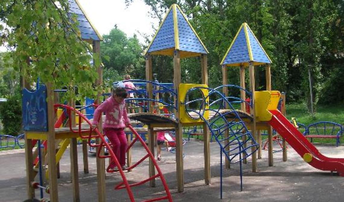 Al via la raccolta fondi per il recupero del parco gioco progettato dai bambini 