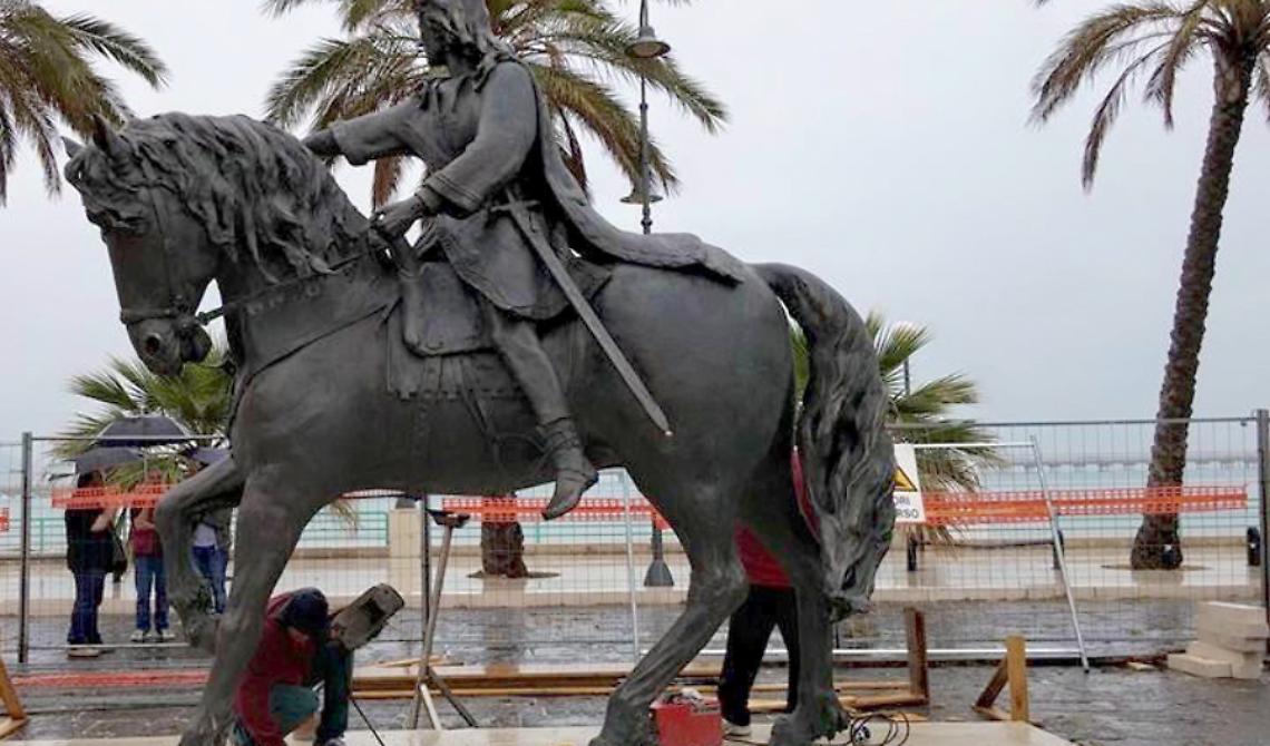 A Manfredonia "torna" Re Manfredi