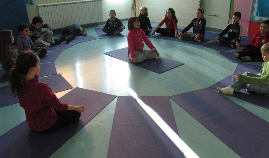 Progetto Sperimentale “Yoga a Scuola”, convegno finale sui risultati (ufficiosi) di Manfredonia