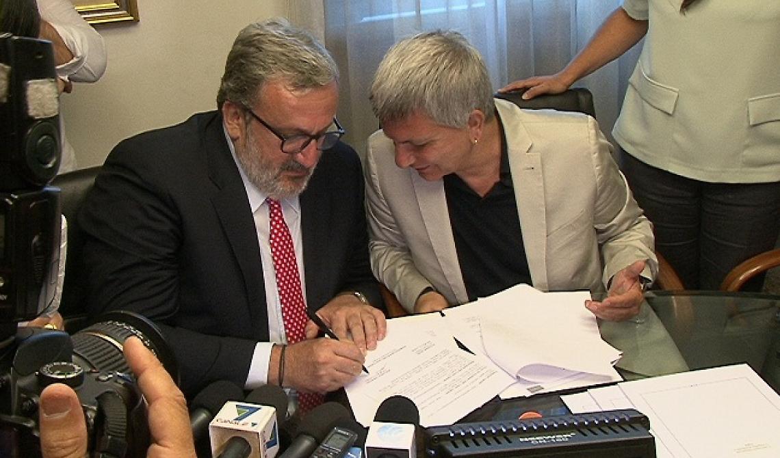 Emiliano, il primo giorno da presidente lo dedica agli ultimi