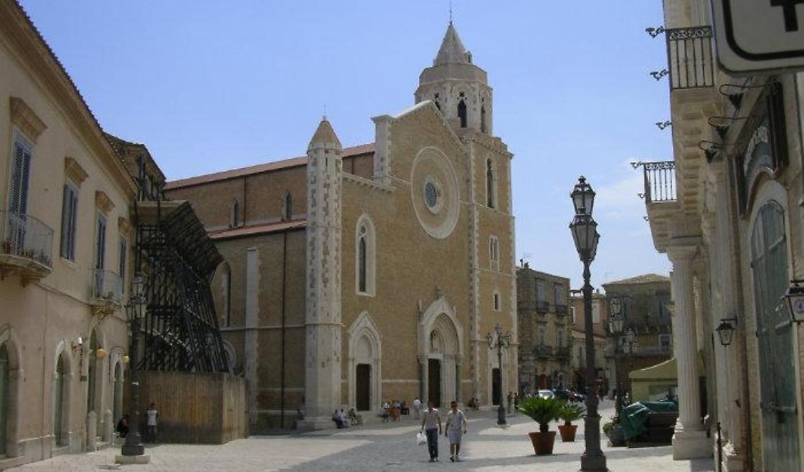 A Lucera due giorni di spettacoli in piazza da scegliere "alla carta"