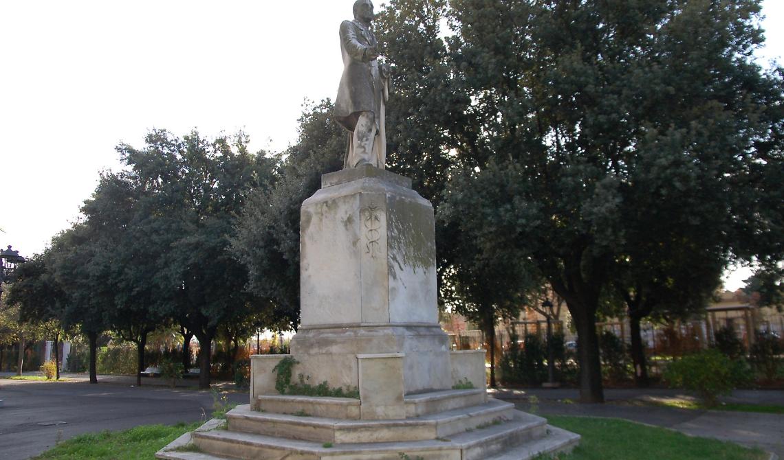 Prima (vera) missione compiuta per il Supereroe di Franco Landella: il restauro del monumento a Lanza