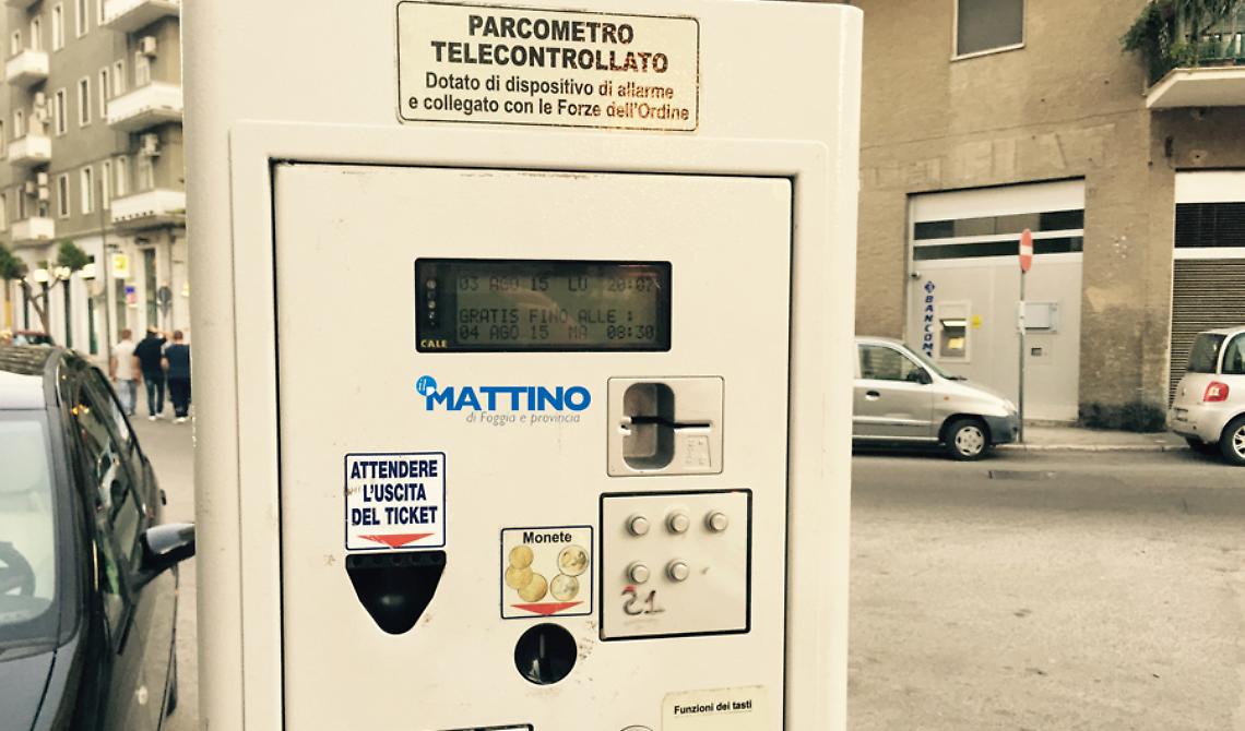 Parchimetro strisce blu