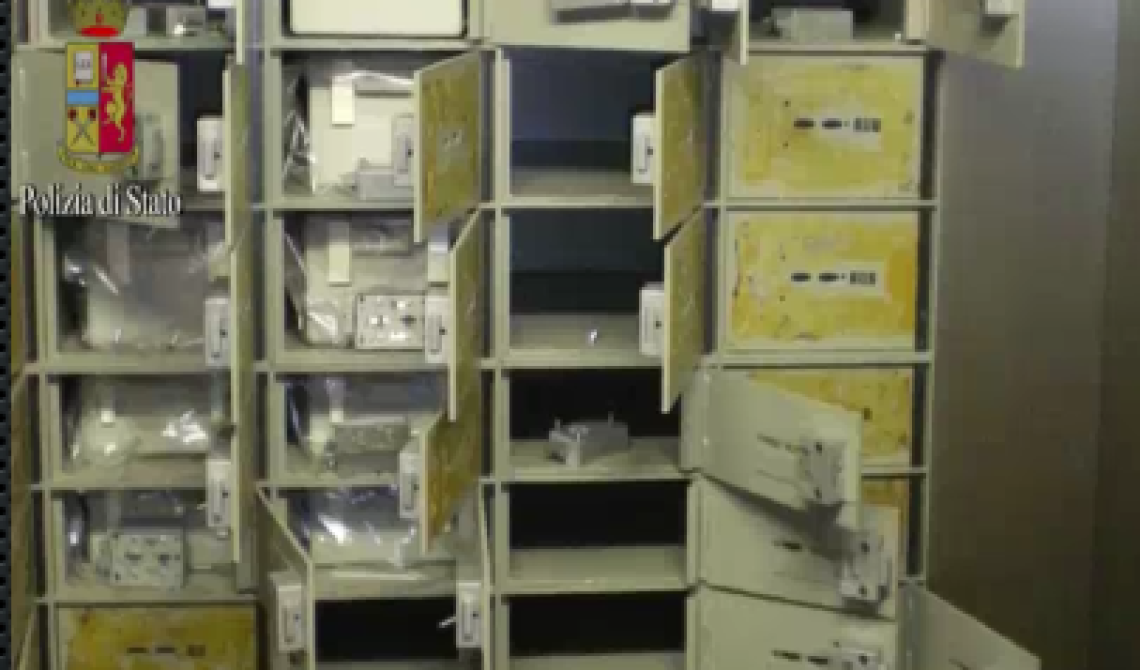 Colpo al caveau del Banco di Napoli: l'undici novembre tutti a processo