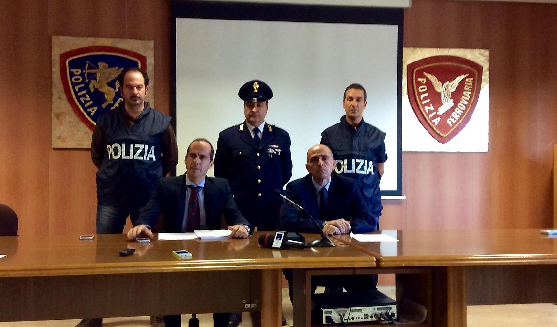 Guardie e ladri nello stesso sporco gioco, traditi da una chiave sbagliata: 4 arresti a Foggia