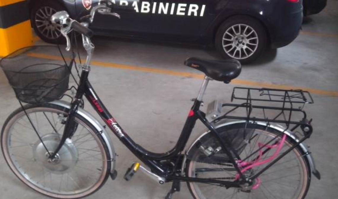 Foggia, chiedono soldi ad un ragazzino: non li ha e lo picchiano