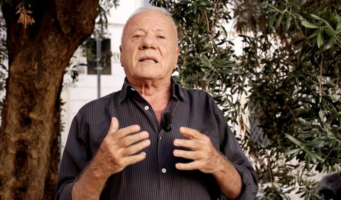 Oggi, 24 Ottobre 1974, Achille Bonito Oliva  in visita all'Accademia di Belle Arti di Foggia