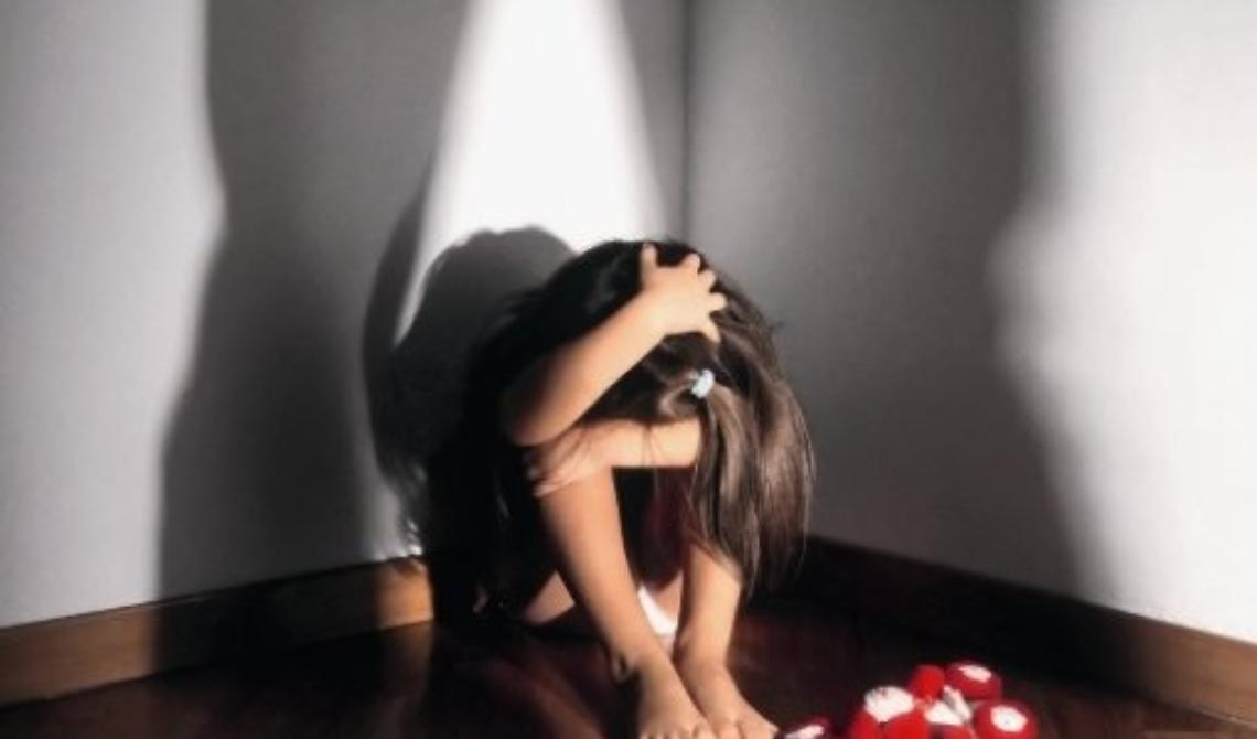 Abusi sessuali su una minorenne: arrestato un 50enne