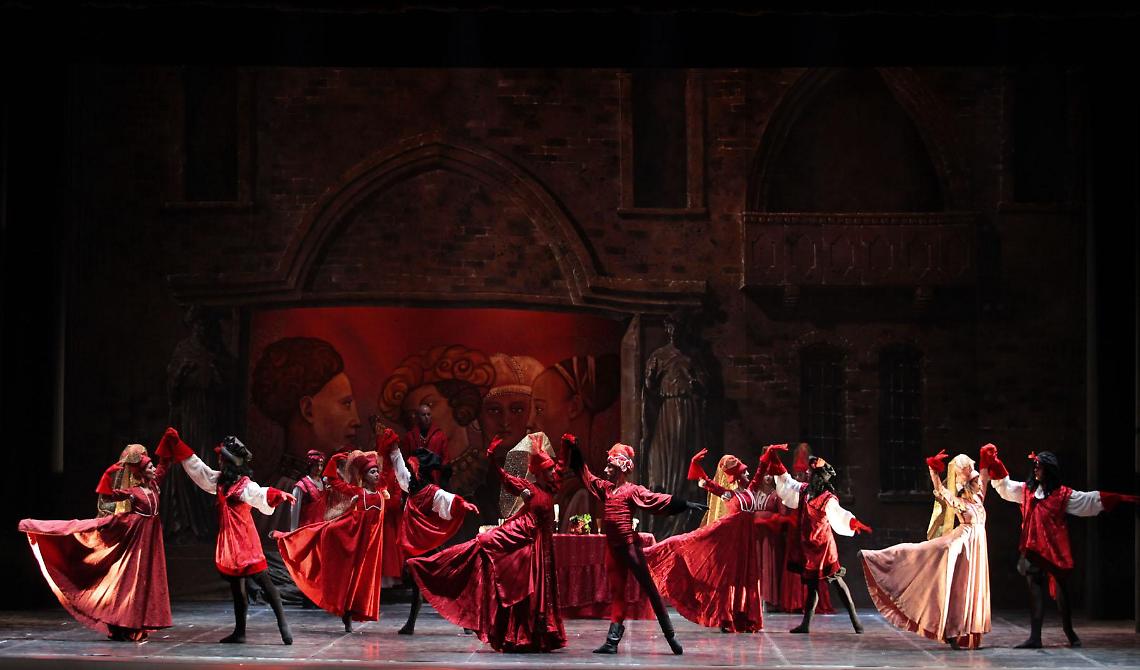 L'amore di Romeo e Giulietta rivive con il 'Balletto dsel Sud'