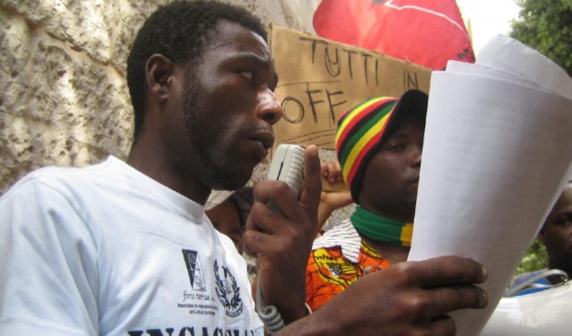 Giovedi 23 agosto appuntamento ad Acerenza con l'iniziativa "Un calcio al razzismo"