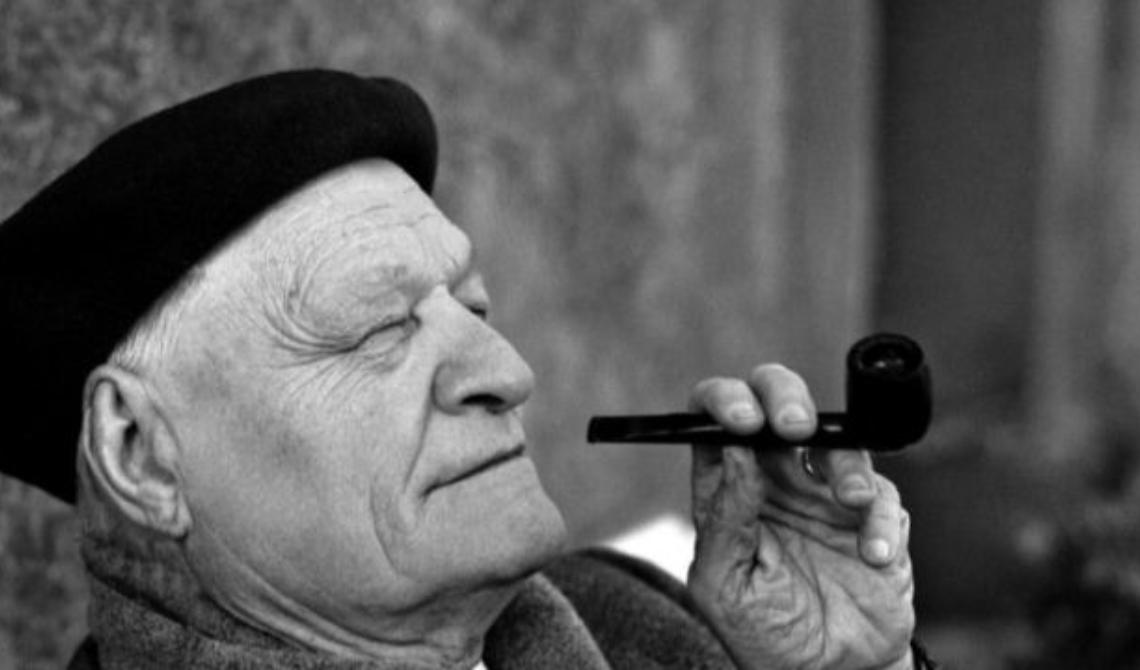 Oggi, 22 agosto 1934, Ungaretti, con i suoi versi, elegge le fosse granarie di Foggia a Monumento nazionale