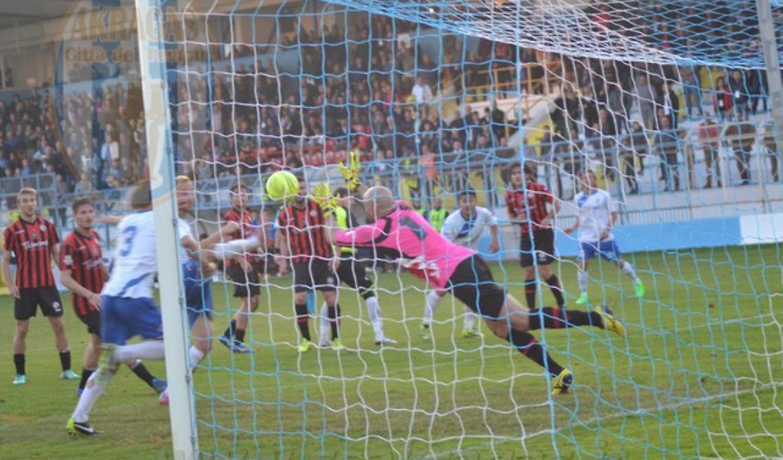 Il Foggia espugna ai rigori la fortezza dell'Akragas ed è alle semifinali di Coppa Italia