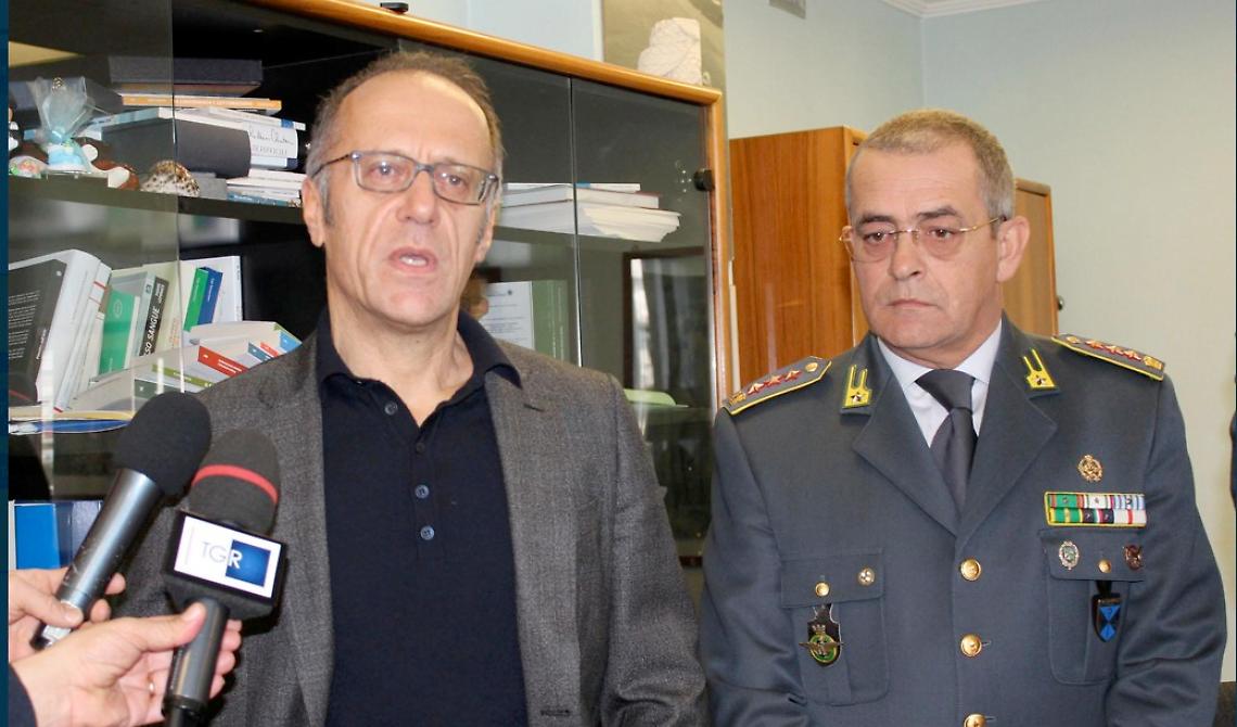 Truffe Inps, il Procuratore de Castris: «Stiamo lavorando per accertare reati contro la Pubblica Amministrazione»